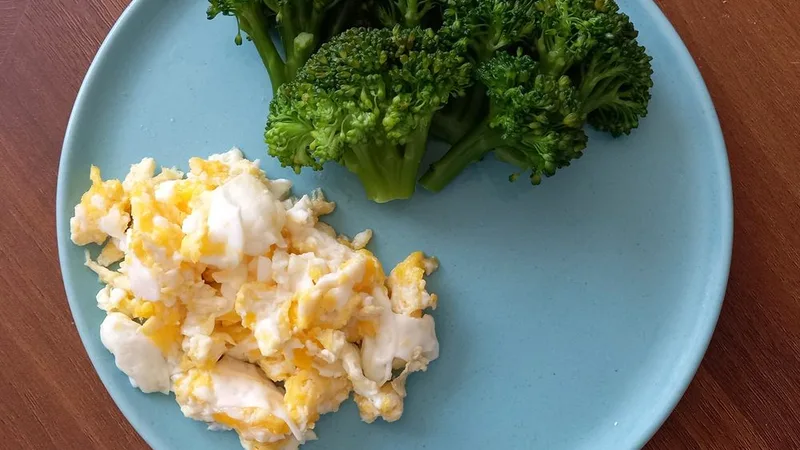 Veggie Egg White Scramble